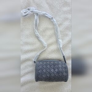 Elegant Gray Woven Crossbody Bag